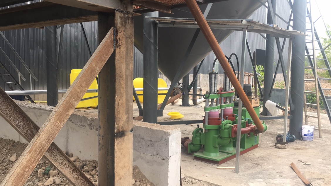 洗沙行業(yè)柱塞泥漿泵-進(jìn)料泵.jpg 洗沙行業(yè)柱塞泥漿泵-進(jìn)料泵.jpg