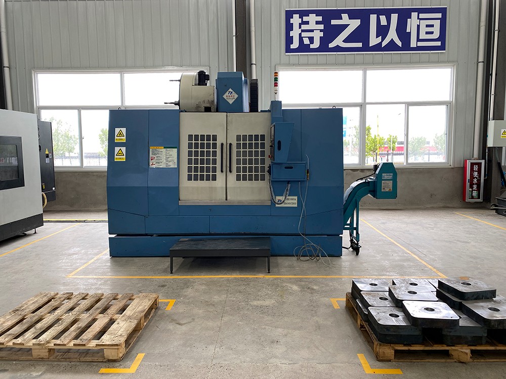 數(shù)控機(jī)床-01